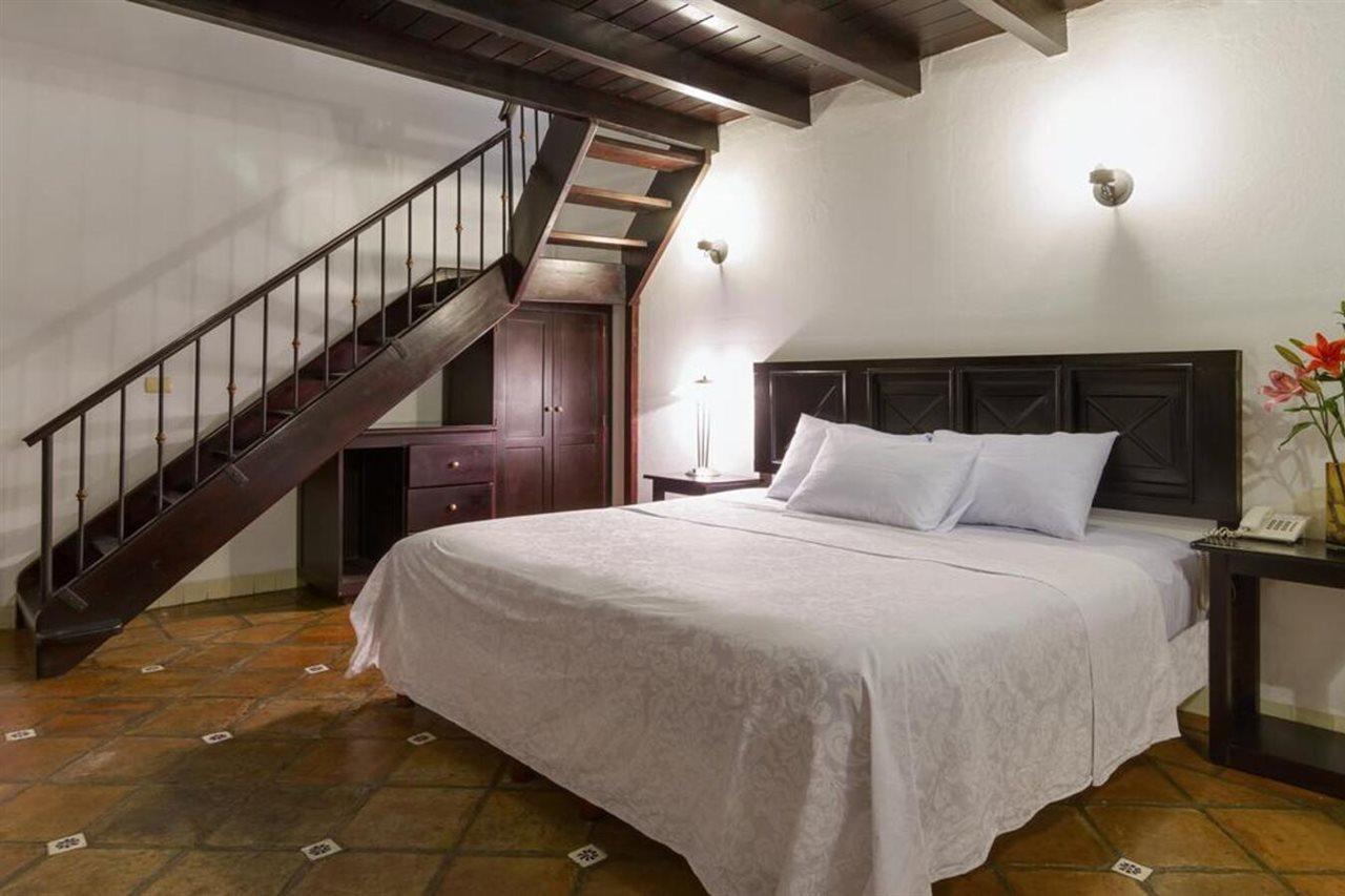 Hotel Casa Real Del Cafe โกอาเตเปก ภายนอก รูปภาพ